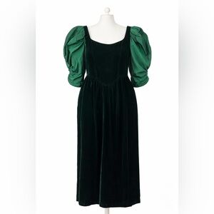 Gunne Sax XS Vintage 80's 90's Velvet 0987 puff sleeve Emerald Green puffy midi